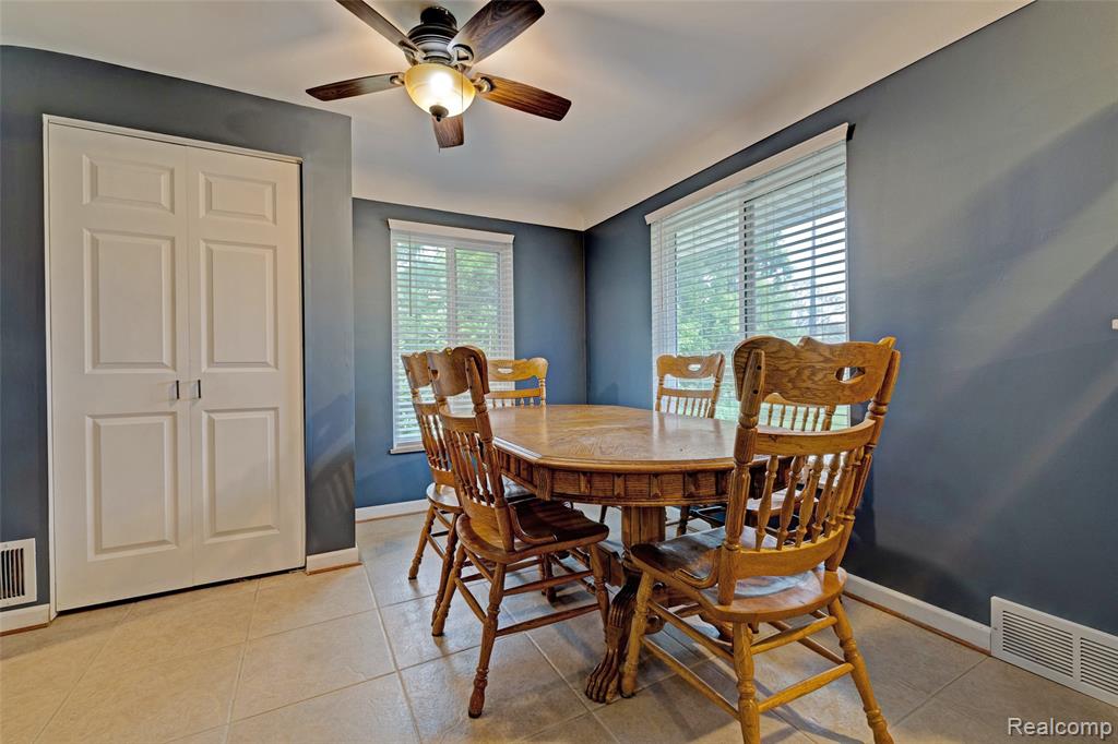 4127 N State Road, Davison, MI 48423 — Photo 8
