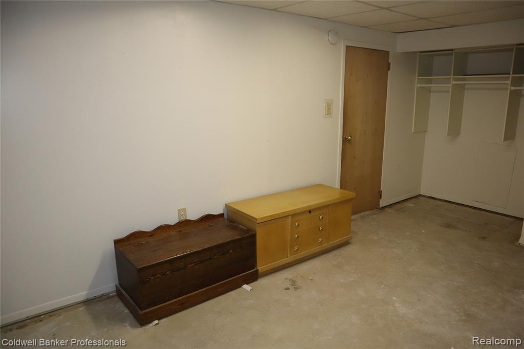 1279 Westbrooke Drive, Lapeer, MI 48446 — Photo 34
