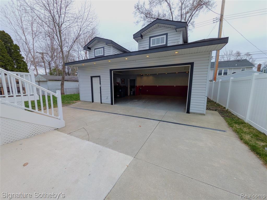 2059 Columbia Road, Berkley, MI 48072 — Photo 26