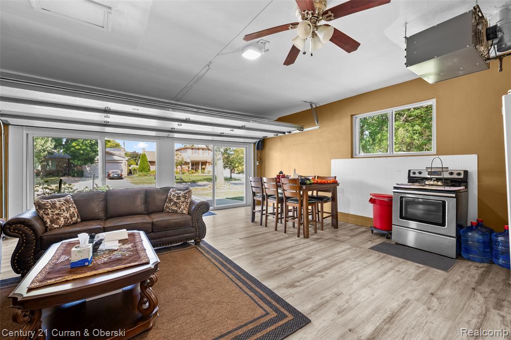 741 Berwyn Street, Dearborn Heights, MI 48127 — Photo 37