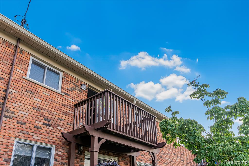 42266 Woodward Avenue, Bloomfield Hills, MI 48304 — Photo 29
