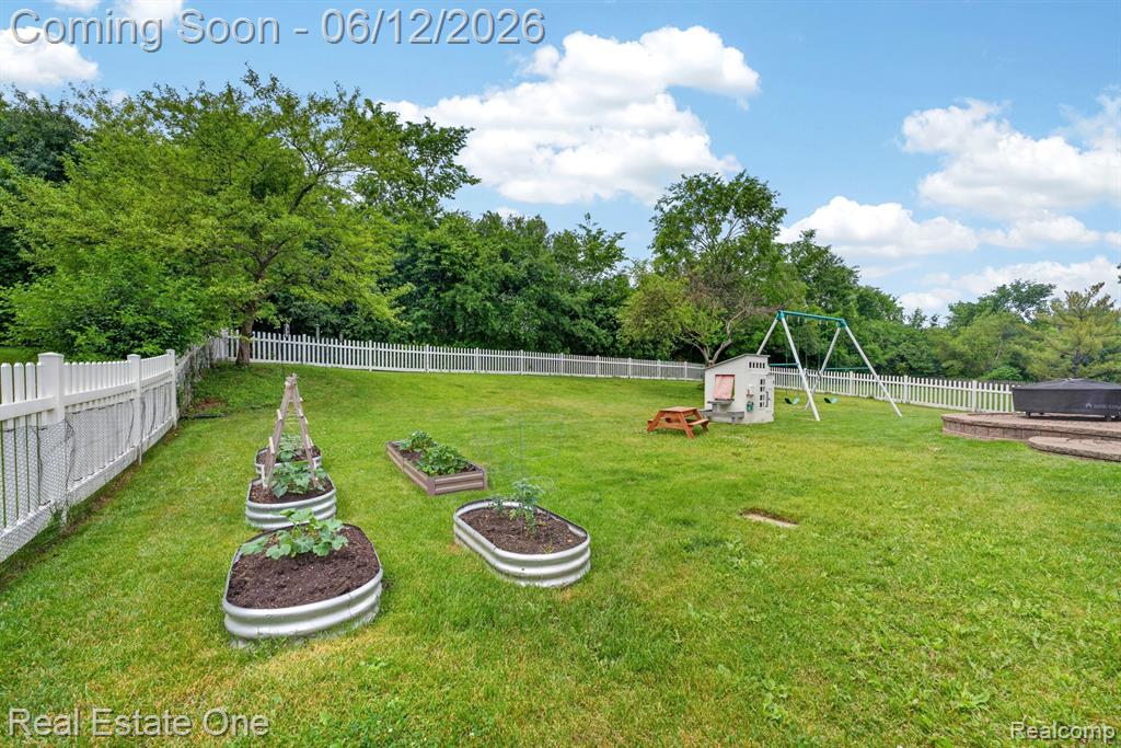3736 Highlander Way W, Ann Arbor, MI 48108 — Photo 42