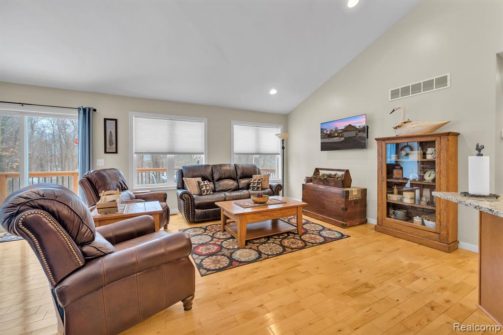 5291 Bella Drive, Highland, MI 48356 — Photo 6