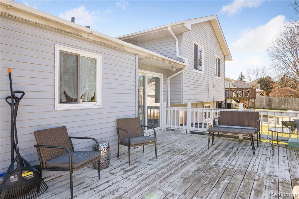 814 MEADOWLARK Lane, Howell, MI 48843 — Photo 37