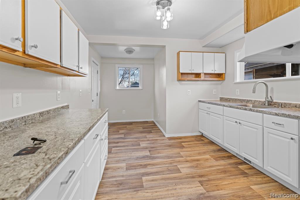 93 Poplar Avenue, Pontiac, MI 48342 — Photo 11