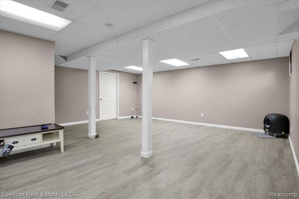 734 Locust Drive, Davison, MI 48423 — Photo 31