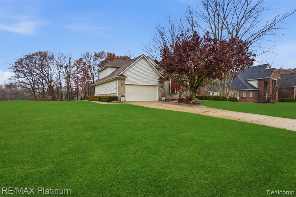 4428 Sundance Circle, Howell, MI 48843 — Photo 3