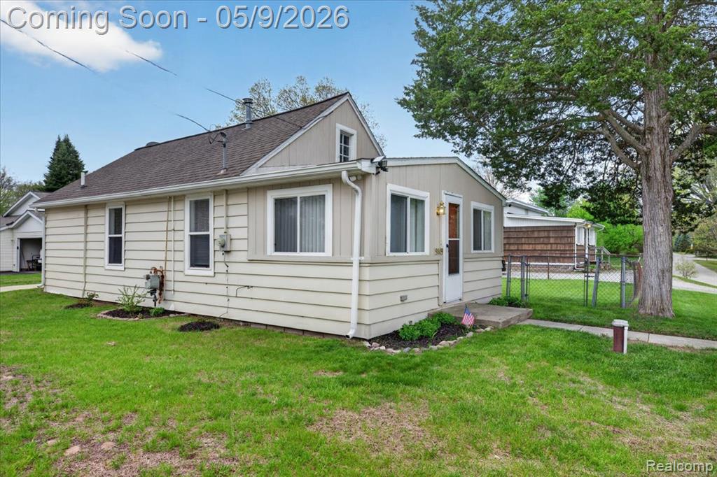 9809 Mandon Road, White Lake, MI — Photo 7
