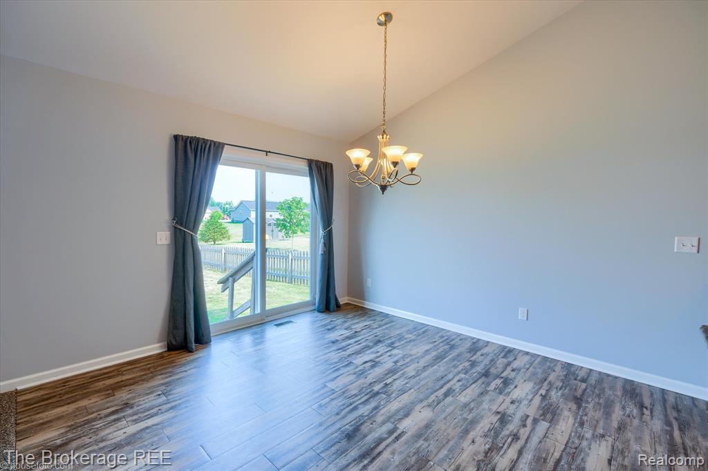 1437 Pondview Drive, Davison, MI 48423 — Photo 11