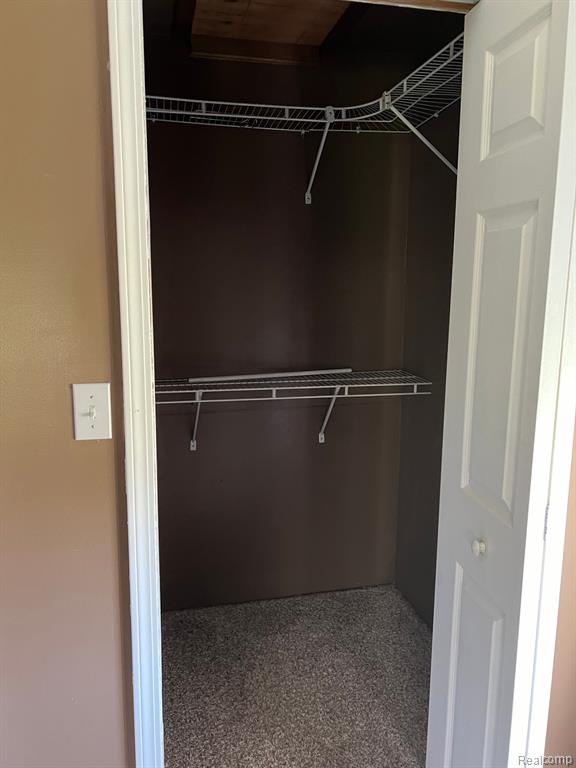 5456 N ELMS Road, Flushing, MI 48433 — Photo 24