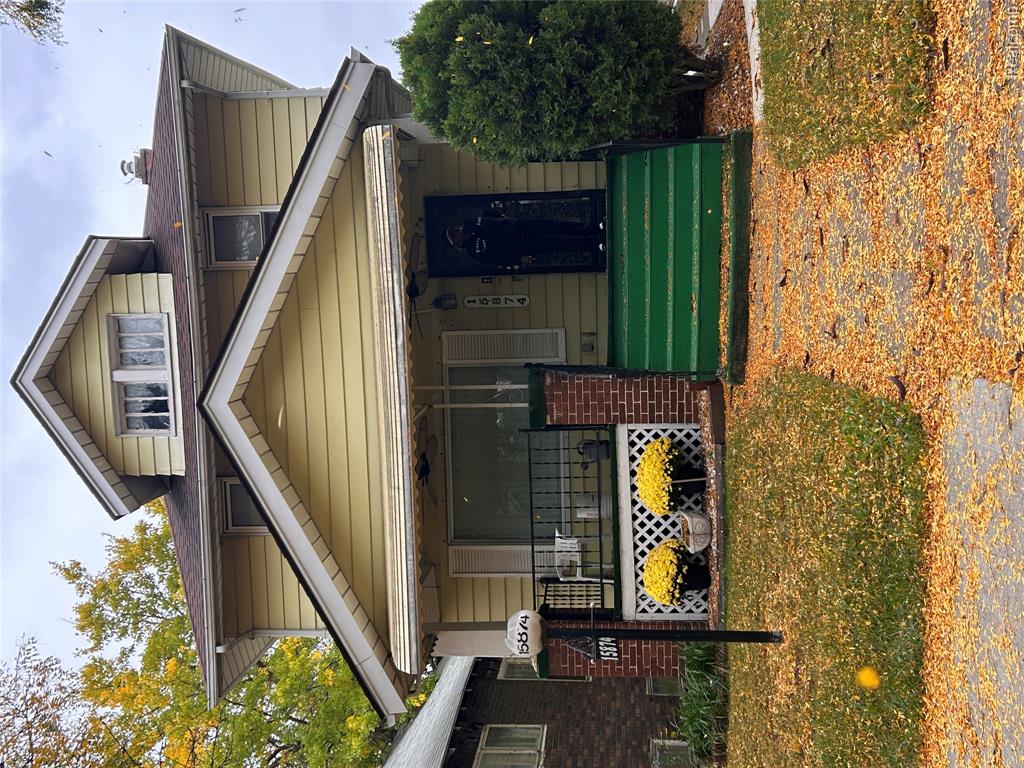 15874 La Salle Boulevard, Detroit, MI 48238