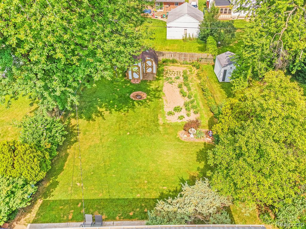 1164 BORGSTROM Avenue, Ypsilanti, MI 48198 — Photo 29