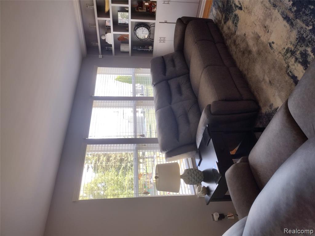 56772 Cardinal, Macomb, MI 48042 — Photo 14