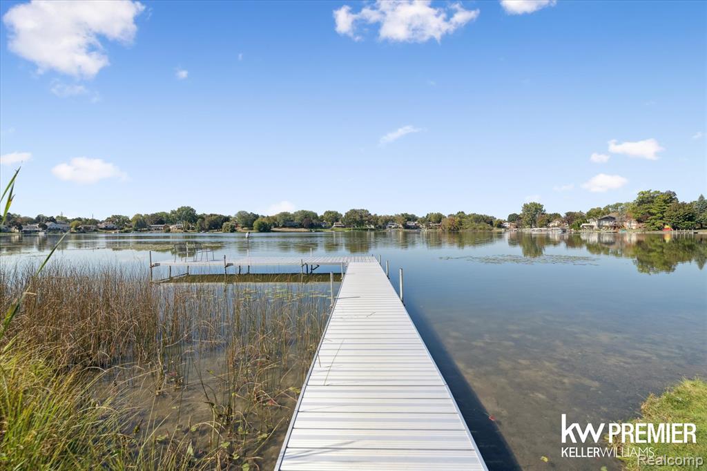 4862 Ashley Lane, Waterford, MI 48329 — Photo 27
