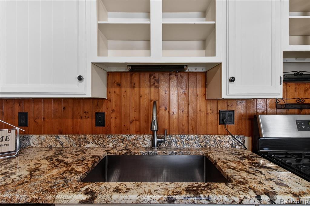 6337 Richalle Street, Brighton, MI 48116 — Photo 16