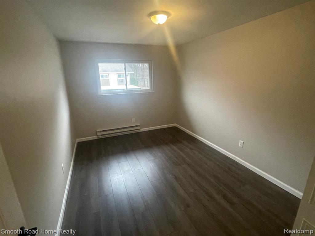 7615 WOODVIEW Street, 4, Westland, MI — Photo 10