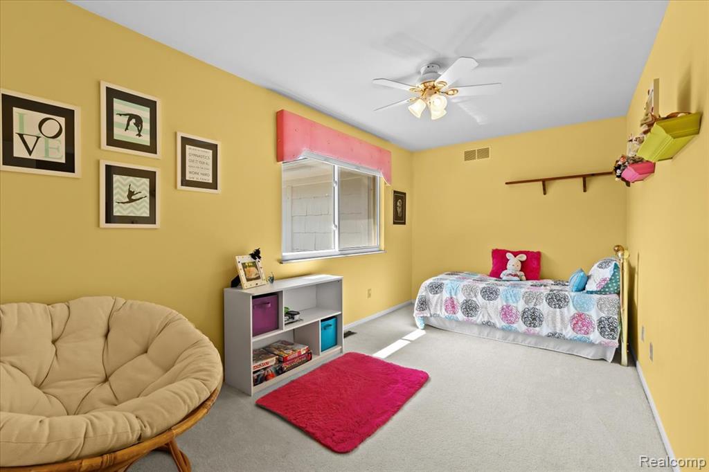 9498 Fenwin Drive, Grand Blanc, MI, 48439