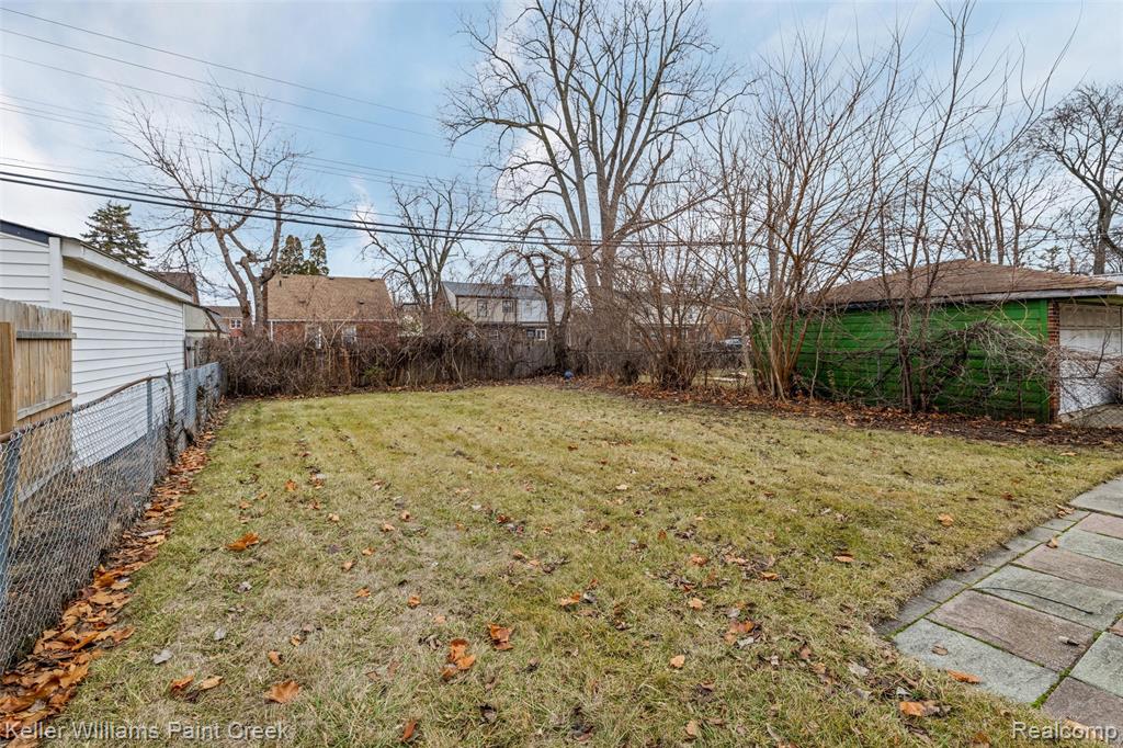 20164 Tracey Street, Detroit, MI 48235 — Photo 24