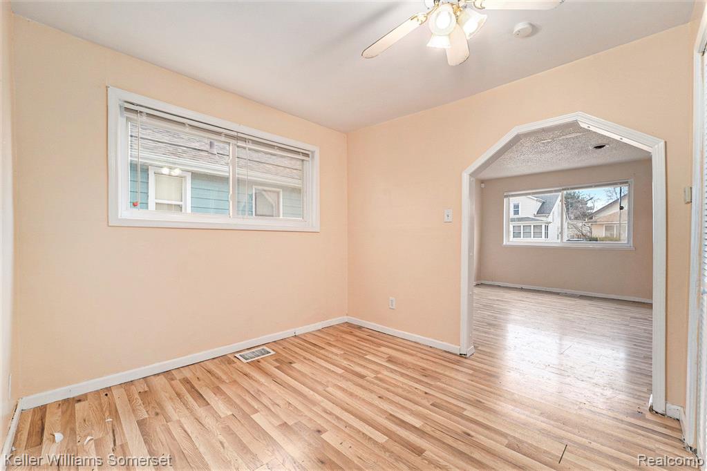 7259 LOZIER Avenue, Warren, MI 48091 — Photo 6