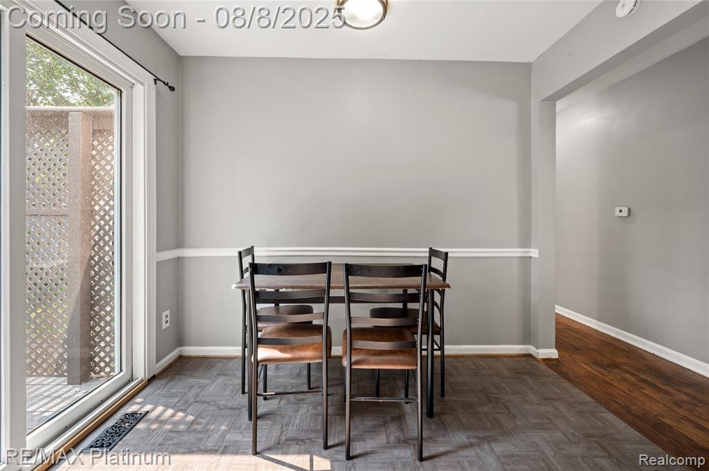 708 Elmwood Drive, Fenton, MI 48430 — Photo 13
