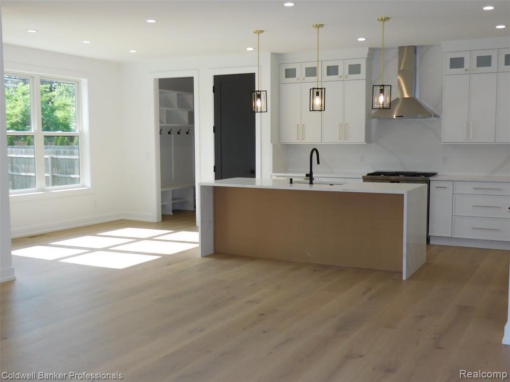 4247 Hampton Boulevard, Royal Oak, MI 48073 — Photo 14