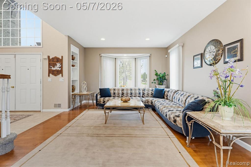 43376 Chester Drive, Sterling Heights, MI 48314 — Photo 16