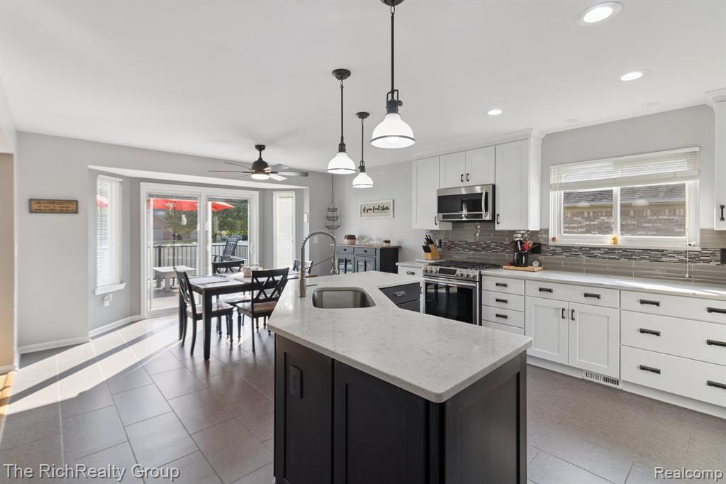 20149 Metzger Dr Drive, Rockwood, MI — Photo 9