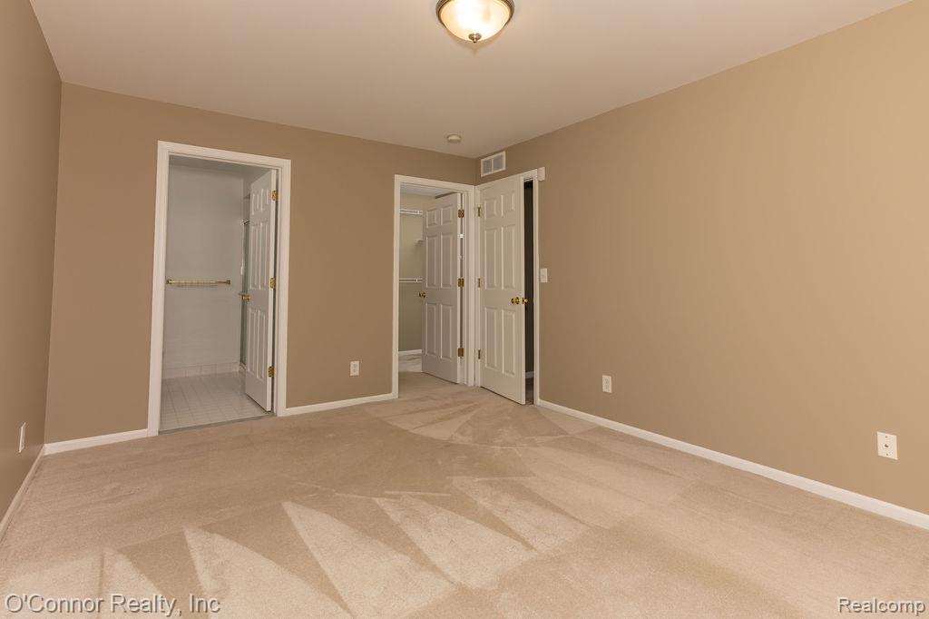 56288 Troon North, Shelby Twp, MI 48316 — Photo 11