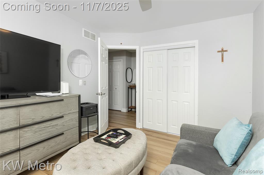 5338 Berwyck Drive, Troy, MI 48085 — Photo 29