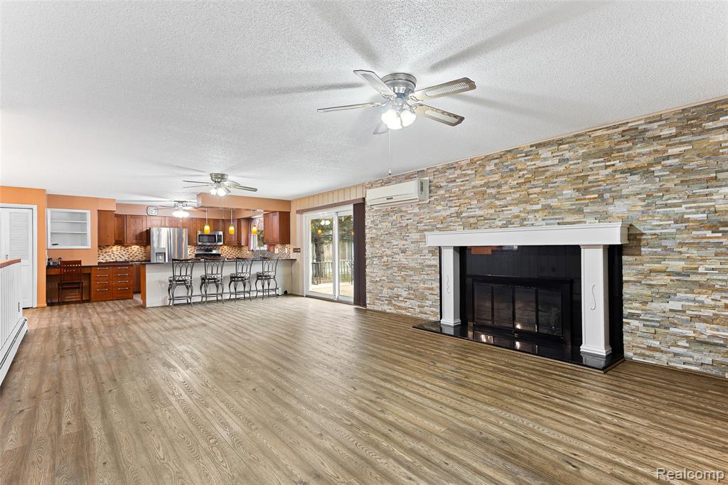 45784 Willis Road, Belleville, MI 48111 — Photo 5