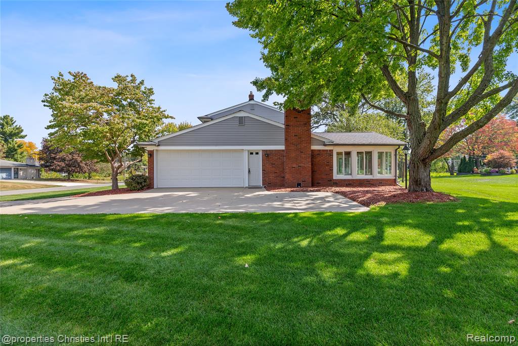 6308 Donnybrook Drive, Shelby Twp, MI 48316 — Photo 51