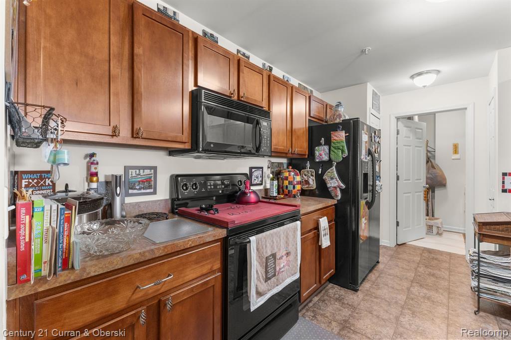 40563 BLYTHEFIELD Lane, Canton, MI 48188 — Photo 12
