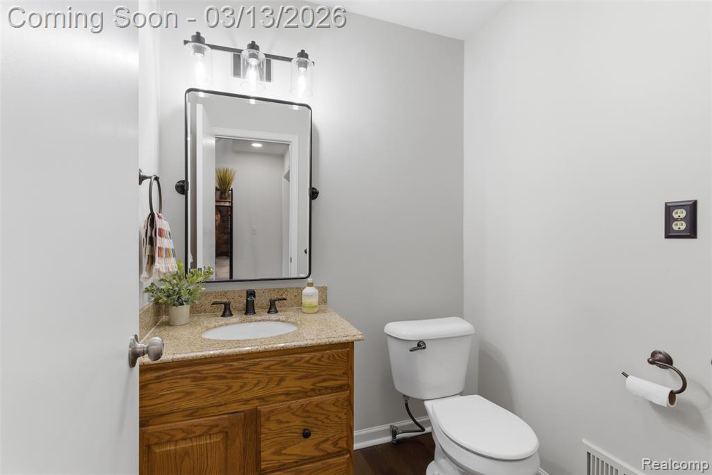 9417 Van Antwerp Road, Brighton, MI 48116 — Photo 17