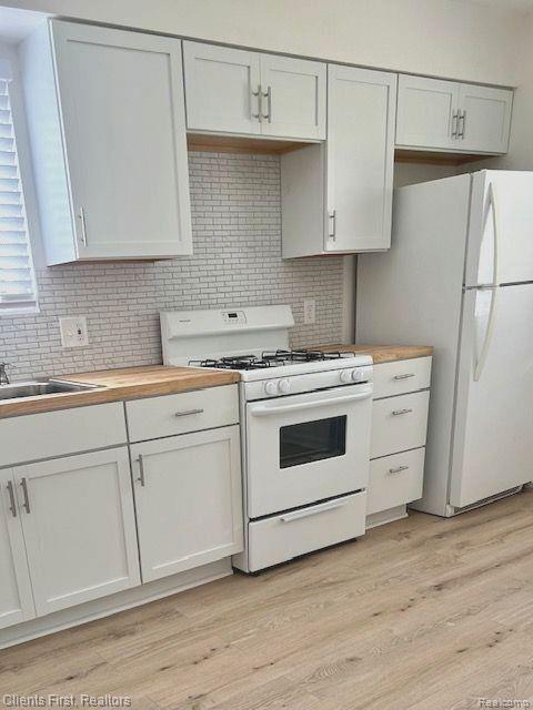 225 DEVONSHIRE Street, Ypsilanti, MI 48198 — Photo 33