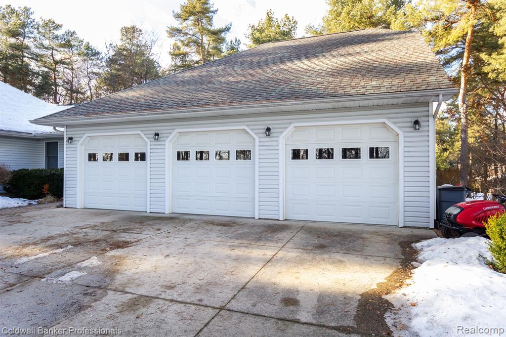 811 RAMSGATE Lane, Oxford, MI 48371 — Photo 41