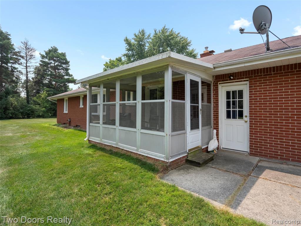 7137 Blankenship Circle, Davison, MI 48423 — Photo 8