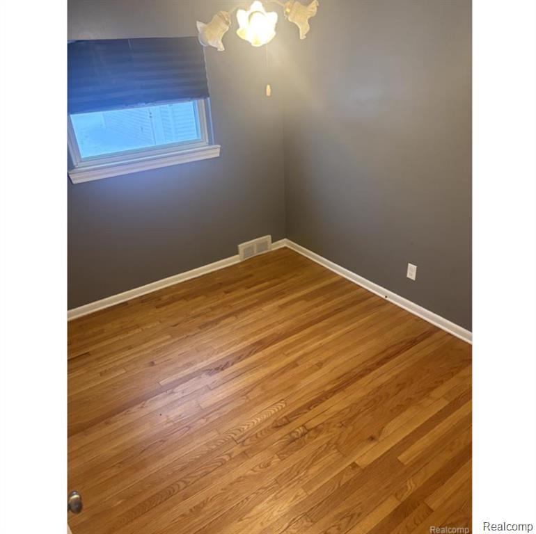 25146 WAGNER Avenue, Warren, MI 48089 — Photo 6