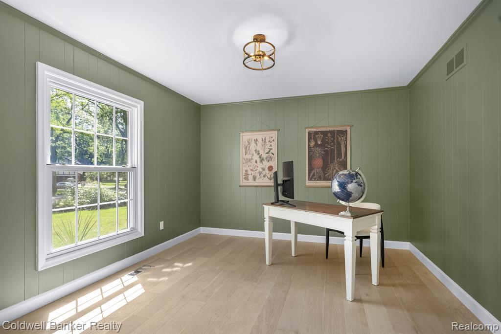 5679 Hunters Gate, Troy, MI 48098 — Photo 12