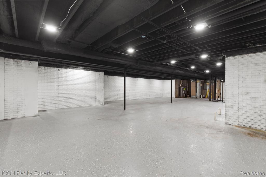 5580 HEGEL Road, Goodrich Vlg, MI — Photo 48