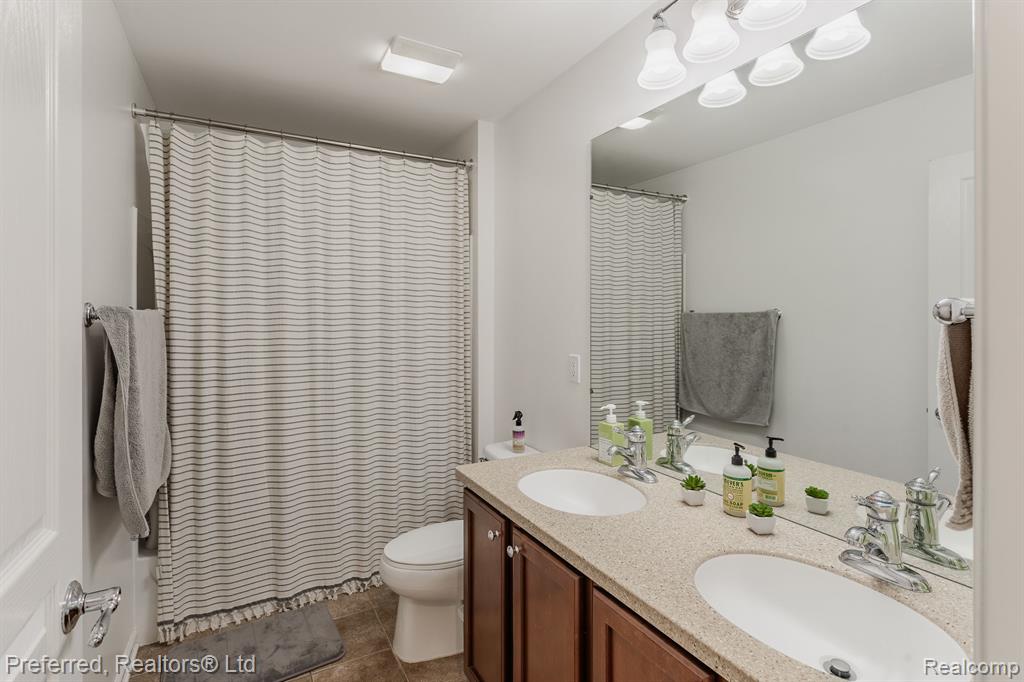48934 Freestone Drive, Northville, MI 48168 — Photo 34