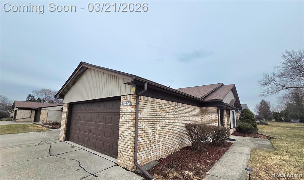 11700 Amber Le Drive, Warren, MI 48093 — Photo 2