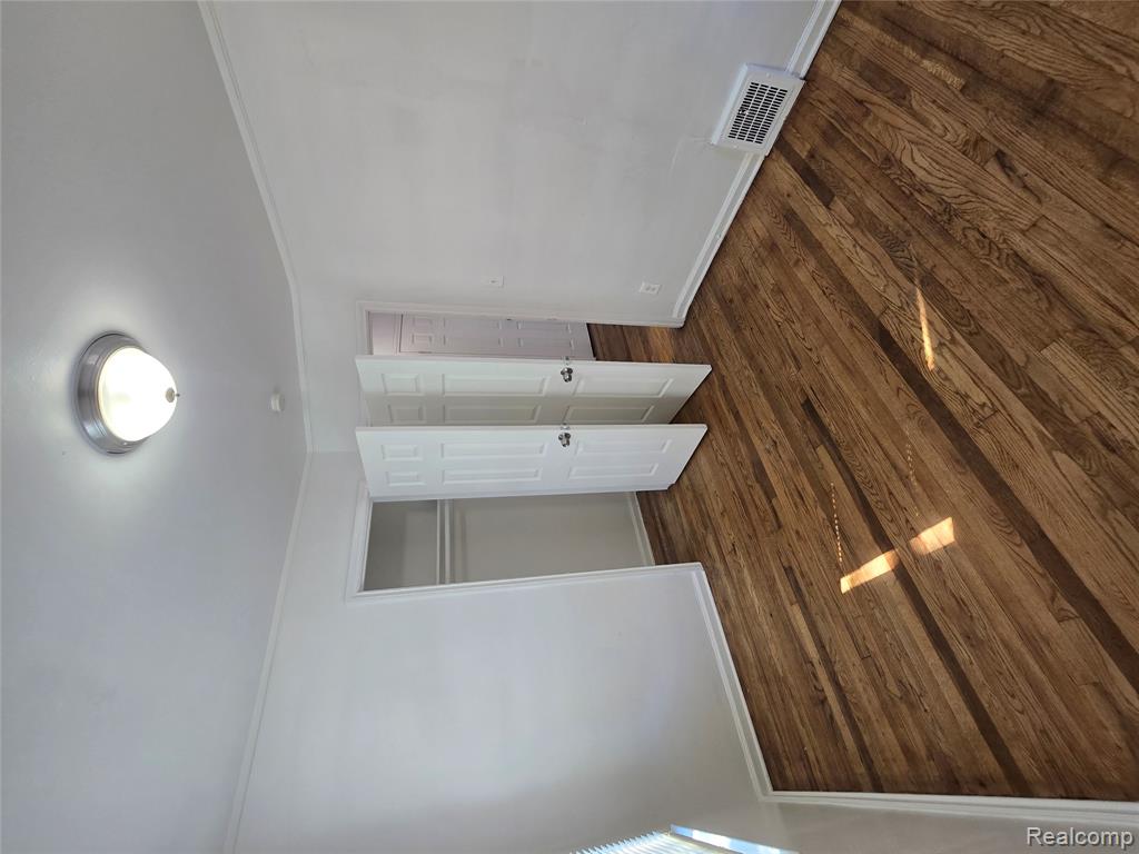 8842 Longacre Street, Detroit, MI 48228 — Photo 23
