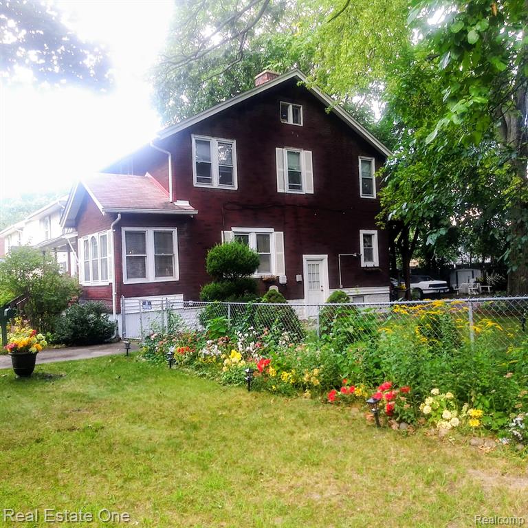 400 Stratford Road, Ferndale, MI 48220 — Photo 2