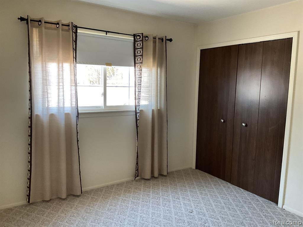 1730 HARRISON Avenue, B2, Trenton, MI 48183 — Photo 21