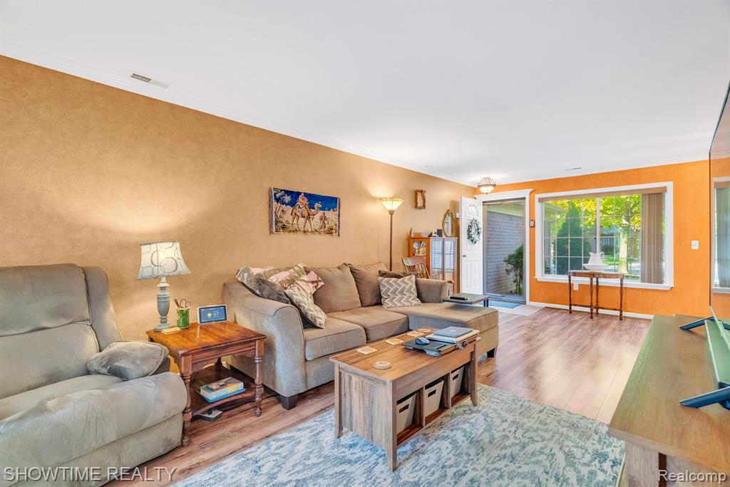 51118 Courtyard Drive, Chesterfield, MI 48047 — Photo 10