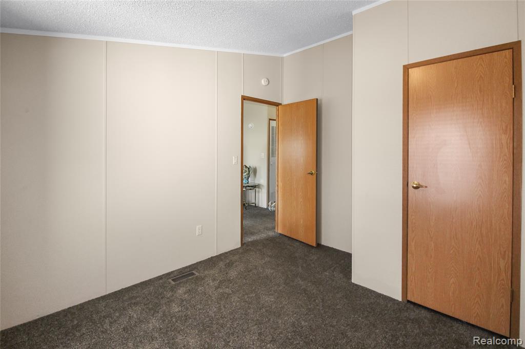 3713 Watermill Lane, Carleton, MI 48117 — Photo 19