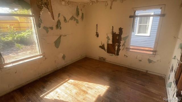 13042 Evanston Street, Detroit, MI, 48213