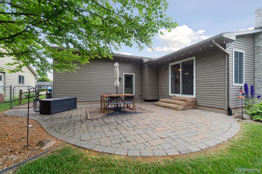 7031 Cleon Drive, Swartz Creek, MI 48473 — Photo 31
