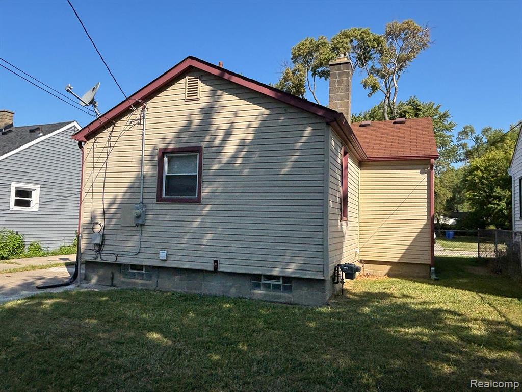 7034 Yacht Avenue, Warren, MI 48091 — Photo 13