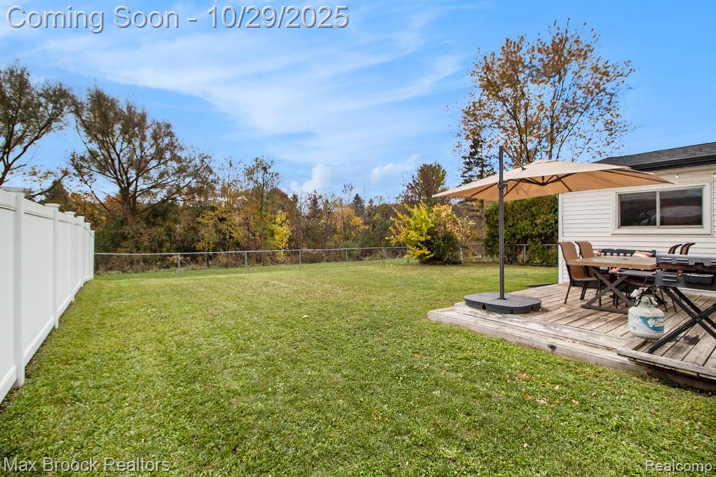 42697 Redfern Street, Canton, MI 48187 — Photo 25